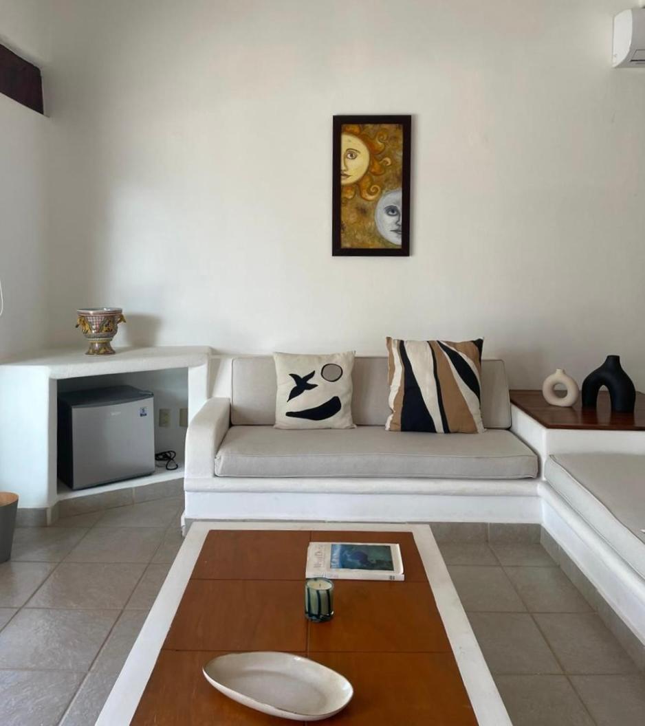 Casa Faro Bed & Breakfast Troncones Exterior photo